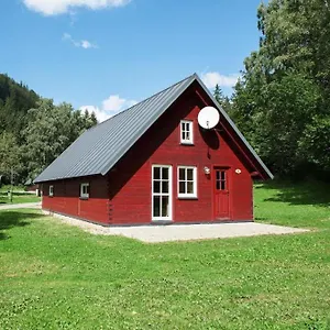 & - Base Camp Medvedin Szpindlerowy Młyn